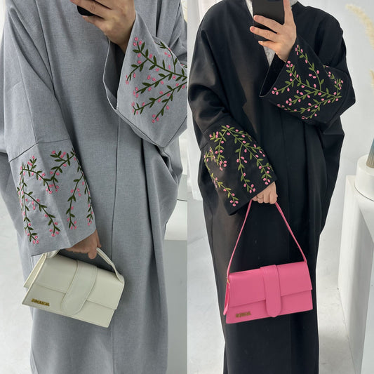 Kimono Ayane de Dubai Brodée avec Motifs de Fleurs 🌺